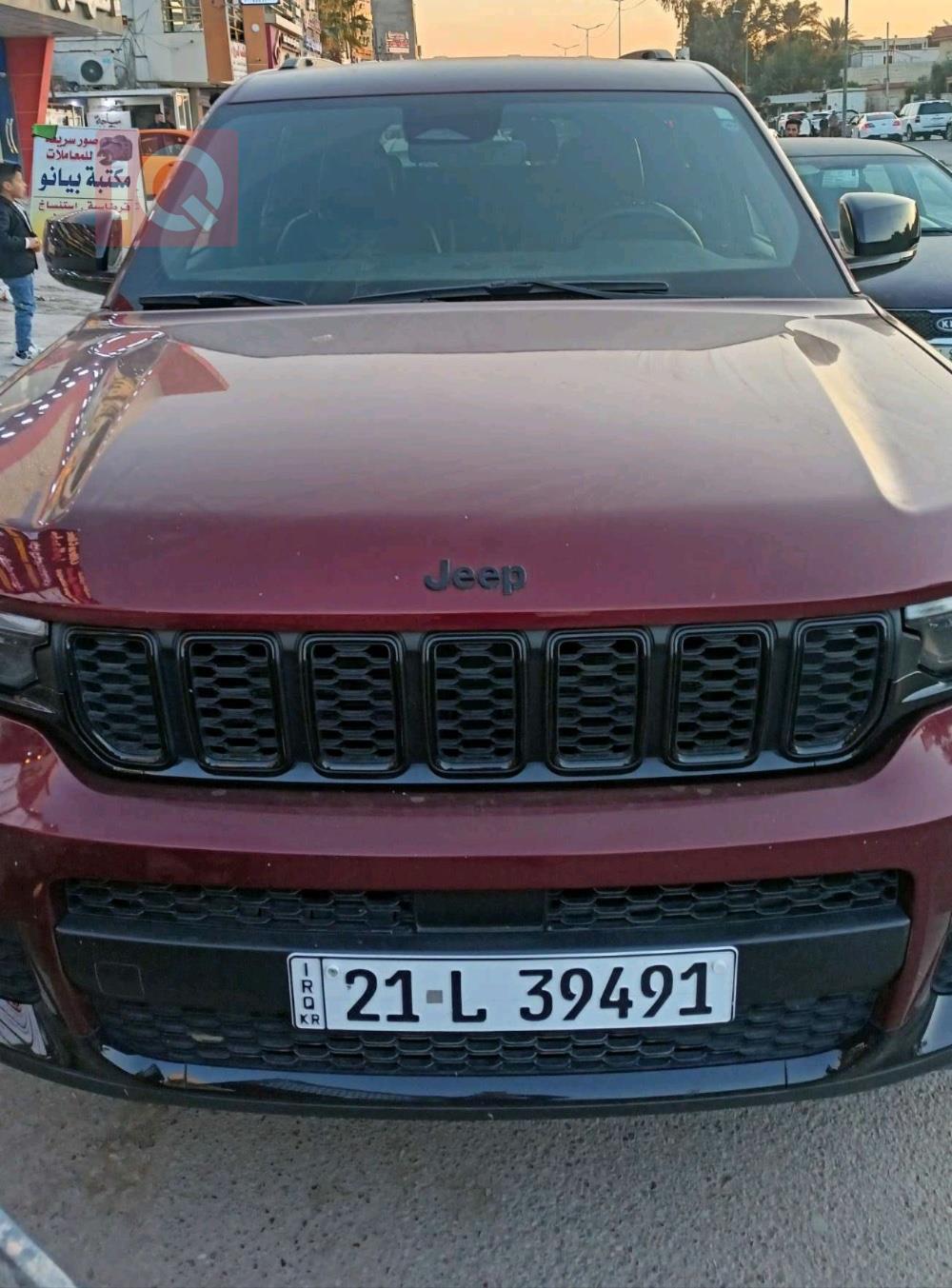 جیپ L گراند شیرۆکی
